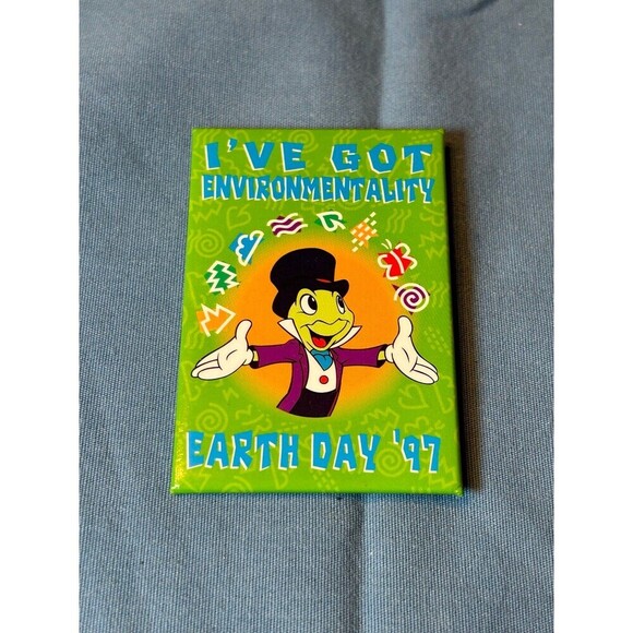 Vintage Jiminy Cricket Disney Earth Day Button 1997 - Picture 1 of 3